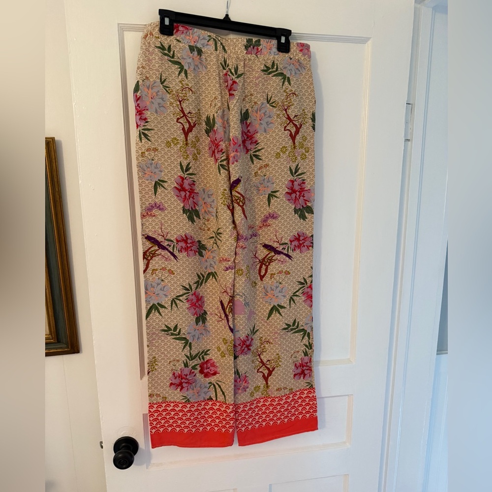 Floral Patterned Wide-Leg Pants